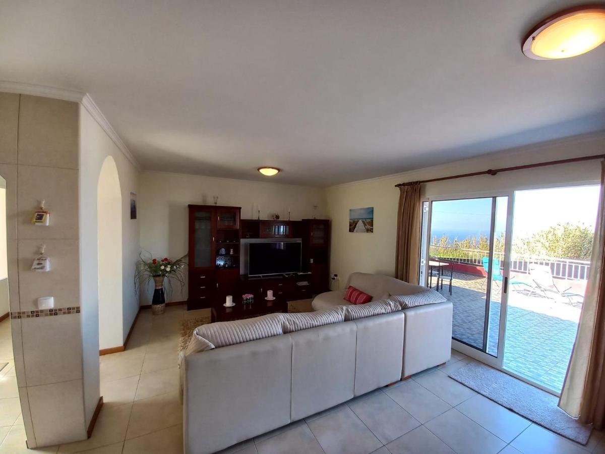 Casa Abreu Gouveia In Ponta Do Pargo Villa Calheta  Bagian luar foto